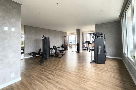 Apartamento à venda com 152m², 3 quartos e 2 vagas Apartamento à venda com 152m², 3 quartos e 2 vagasÁrea comum - Academia