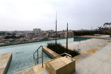 Apartamento à venda com 152m², 3 quartos e 2 vagas Apartamento à venda com 152m², 3 quartos e 2 vagasÁrea comum - Piscina