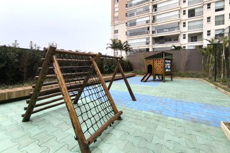 Apartamento à venda com 152m², 3 quartos e 2 vagas Apartamento à venda com 152m², 3 quartos e 2 vagasÁrea comum - Playground