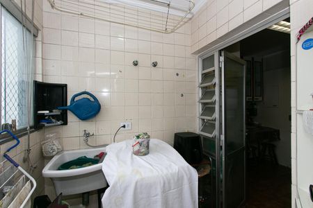 Apartamento à venda com 80m², 3 quartos e 1 vagaÁrea de Serviço