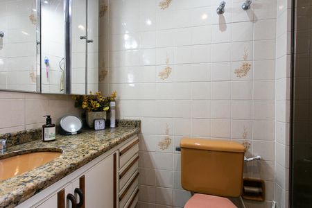 Apartamento à venda com 80m², 3 quartos e 1 vagaBanheiro da Suíte