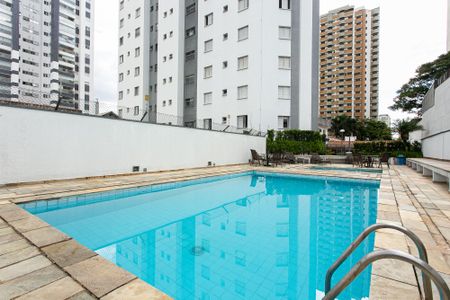 Apartamento à venda com 80m², 3 quartos e 1 vagaÁrea comum - Piscina