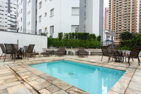 Apartamento à venda com 80m², 3 quartos e 1 vagaÁrea comum - Piscina
