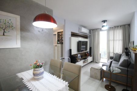 Apartamento à venda com 70m², 3 quartos e 1 vagaSala