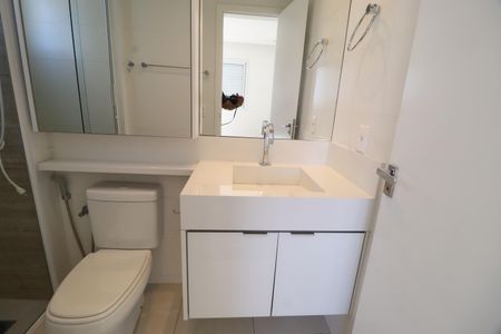 Apartamento para alugar com 110m², 3 quartos e 2 vagasBanheiro Suíte 2