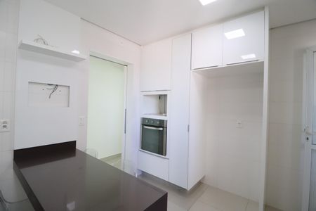 Apartamento para alugar com 110m², 3 quartos e 2 vagasCozinha