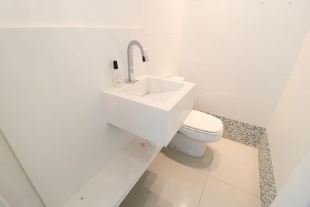 Apartamento para alugar com 110m², 3 quartos e 2 vagasLavabo