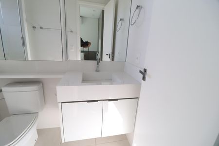 Apartamento para alugar com 110m², 3 quartos e 2 vagasBanheiro Suíte 1