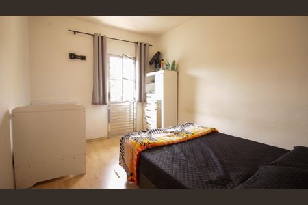 Casa à venda com 75m², 2 quartos e 2 vagasSuíte 2