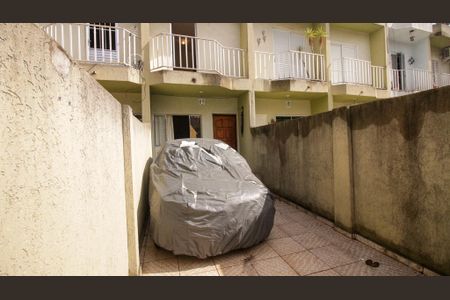 Casa à venda com 75m², 2 quartos e 2 vagasGaragem