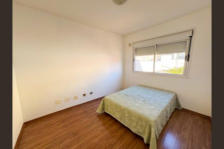 Casa à venda com 300m², 3 quartos e 2 vagas Casa à venda com 300m², 3 quartos e 2 vagasQuarto 2