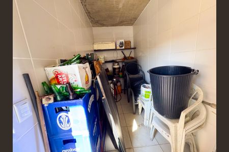 Casa à venda com 300m², 3 quartos e 2 vagas Casa à venda com 300m², 3 quartos e 2 vagasÁrea Externa