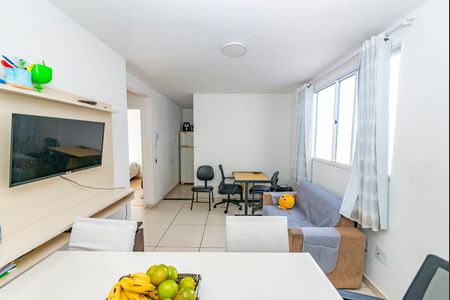 Apartamento à venda com 43m², 2 quartos e 1 vaga Apartamento à venda com 43m², 2 quartos e 1 vagaSala