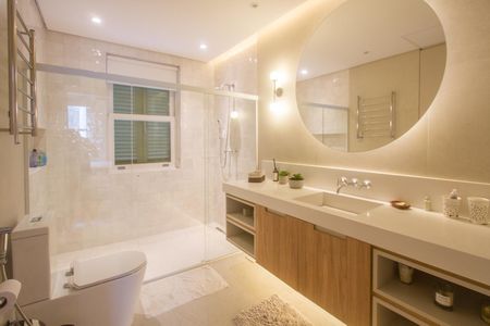 Casa à venda com 225m², 3 quartos e 2 vagas Casa à venda com 225m², 3 quartos e 2 vagasBanheiro da Suíte