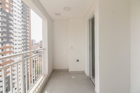 Apartamento à venda com 39m², 1 quarto e sem vaga Apartamento à venda com 39m², 1 quarto e sem vagaVaranda