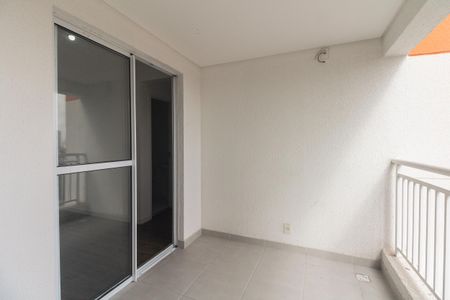 Apartamento à venda com 39m², 1 quarto e sem vaga Apartamento à venda com 39m², 1 quarto e sem vagaVaranda
