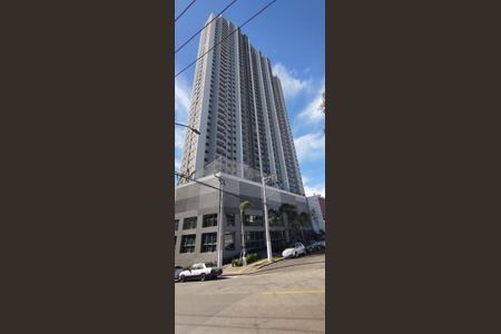 Apartamento para alugar com 91m², 3 quartos e 1 vagaFachada e portaria