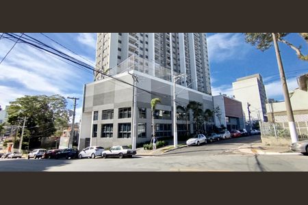 Apartamento para alugar com 91m², 3 quartos e 1 vagaFachada e portaria