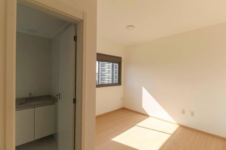 Apartamento para alugar com 93m², 3 quartos e 1 vagaSuite