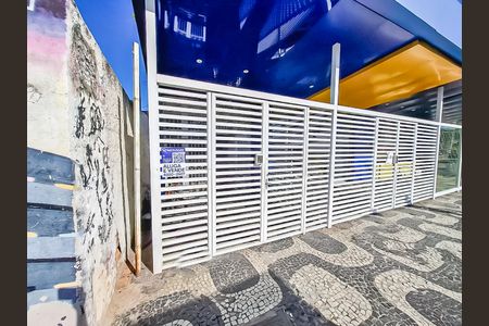 Studio para alugar com 33m², 1 quarto e sem vaga Studio para alugar com 33m², 1 quarto e sem vagaFachada