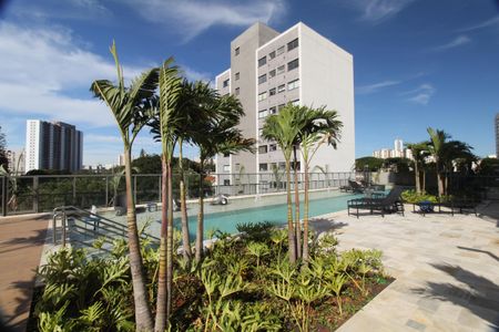 Apartamento para alugar com 93m², 3 quartos e 1 vagaÁrea comum - Piscina