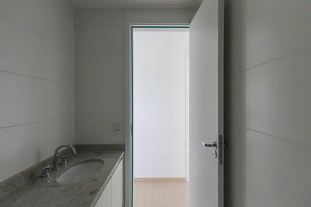 Apartamento para alugar com 93m², 3 quartos e 1 vaga Apartamento para alugar com 93m², 3 quartos e 1 vagaBanheiro