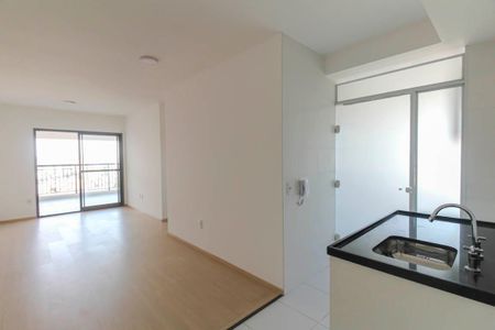 Apartamento para alugar com 93m², 3 quartos e 1 vaga Apartamento para alugar com 93m², 3 quartos e 1 vagaSala