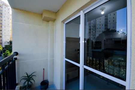 Apartamento para alugar com 84m², 3 quartos e 1 vaga Apartamento para alugar com 84m², 3 quartos e 1 vagaSacada da Sala