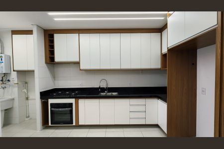 Apartamento à venda com 102m², 3 quartos e 2 vagasCozinha