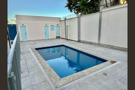 Apartamento à venda com 56m², 2 quartos e 1 vaga Apartamento à venda com 56m², 2 quartos e 1 vagaÁrea comum - Piscina