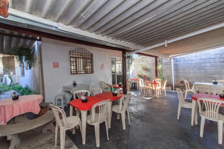 Casa à venda com 90m², 3 quartos e 2 vagasFoto 04