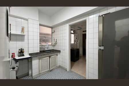 Apartamento para alugar com 100m², 3 quartos e 1 vaga Apartamento para alugar com 100m², 3 quartos e 1 vagaCozinha