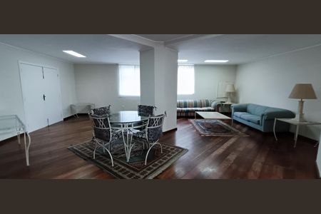 Apartamento à venda com 260m², 3 quartos e 5 vagasÁrea comum - Salão de festas