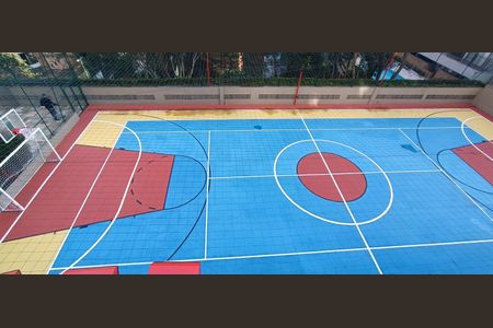 Apartamento à venda com 260m², 3 quartos e 5 vagasÁrea comum - Quadra