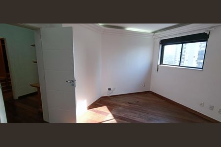 Apartamento à venda com 260m², 3 quartos e 5 vagasSuíte 1