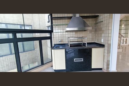 Apartamento à venda com 260m², 3 quartos e 5 vagasVaranda gourmet