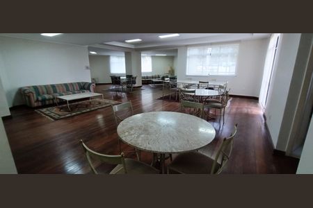 Apartamento à venda com 260m², 3 quartos e 5 vagasÁrea comum - Salão de festas