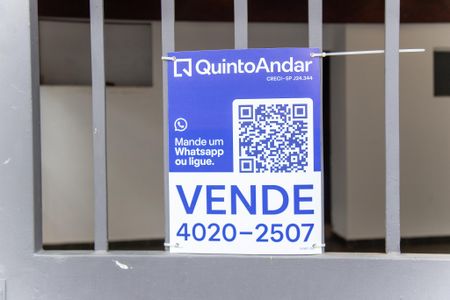 Casa à venda com 130m², 3 quartos e 2 vagas Casa à venda com 130m², 3 quartos e 2 vagasPlaca