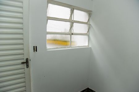 Casa à venda com 130m², 3 quartos e 2 vagas Casa à venda com 130m², 3 quartos e 2 vagasQuarto de Serviço