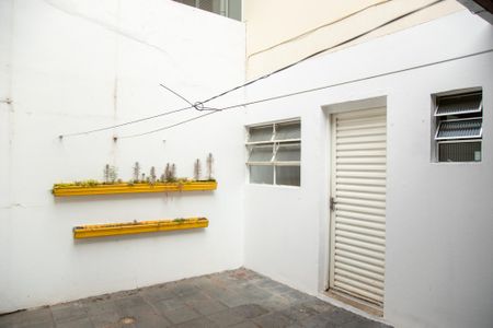 Casa à venda com 130m², 3 quartos e 2 vagas Casa à venda com 130m², 3 quartos e 2 vagasÁrea de Serviço