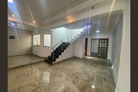 Casa à venda com 300m², 3 quartos e 2 vagas Casa à venda com 300m², 3 quartos e 2 vagasFoto 43