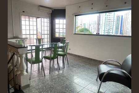 Casa à venda com 300m², 3 quartos e 2 vagas Casa à venda com 300m², 3 quartos e 2 vagasFoto 01