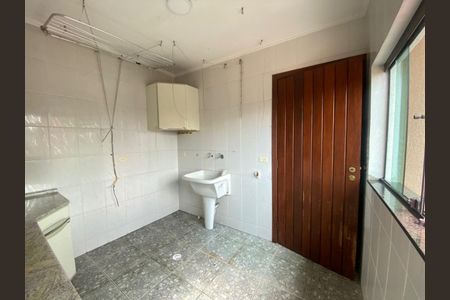 Casa à venda com 300m², 3 quartos e 2 vagas Casa à venda com 300m², 3 quartos e 2 vagasFoto 14