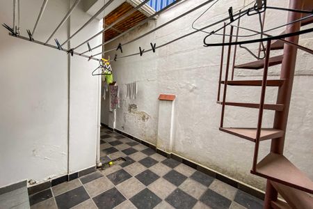 Casa à venda com 280m², 3 quartos e 2 vagasÁrea de Serviço