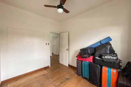 Casa à venda com 280m², 3 quartos e 2 vagasQuarto 3