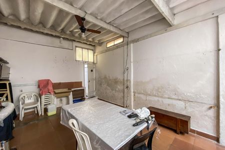 Casa à venda com 280m², 3 quartos e 2 vagasÁrea comum