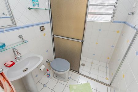 Casa à venda com 290m², 4 quartos e 3 vagasCasa- Banheiro 
