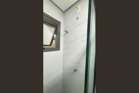 Apartamento à venda com 69m², 2 quartos e 1 vaga Apartamento à venda com 69m², 2 quartos e 1 vagaBanheiro