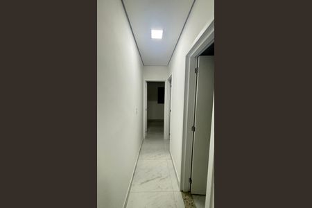Apartamento à venda com 69m², 2 quartos e 1 vaga Apartamento à venda com 69m², 2 quartos e 1 vagaCorredor
