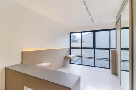 Studio à venda com 30m², 1 quarto e sem vagaSala/Quarto